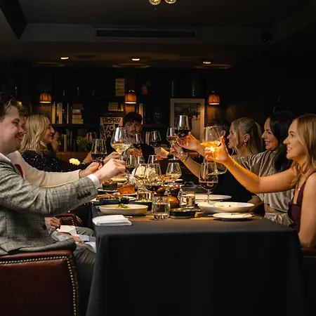 Dakota 5* Глазго