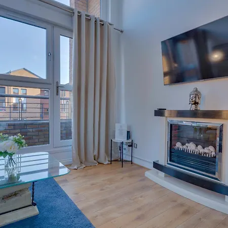 The Ovo Hydro Penthouse With Free Parking Apartamento