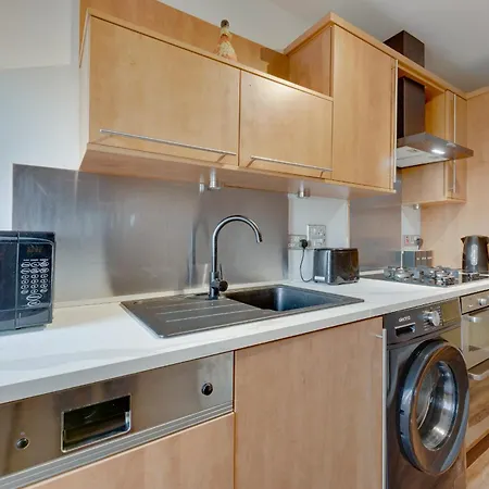 Apartamento The Ovo Hydro Penthouse With Free Parking
