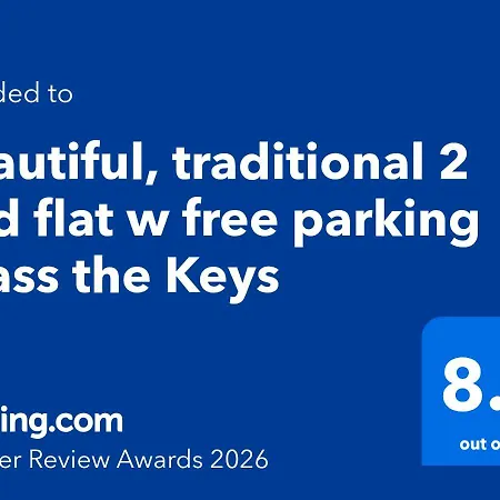 Beautiful, Traditional 2 Bed Flat W Free Parking - Pass The Keys * غلاسغو