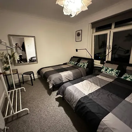 New Quite And Comfy Appartement Glasgow