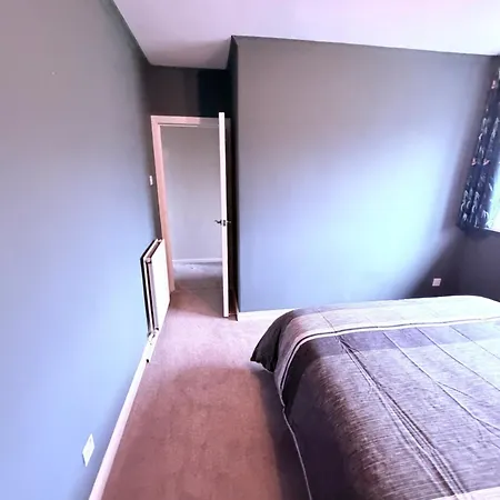 3 Bedroom House Newlands * Γλασκώβη