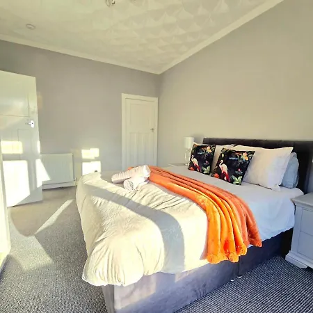 Bright And Cozy 3br Near Hampden Park * Glasgow