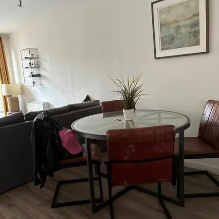 Centre 2 Bed * Γλασκώβη