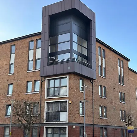 Duplex Penthouse With Secured Parking Finnieston *