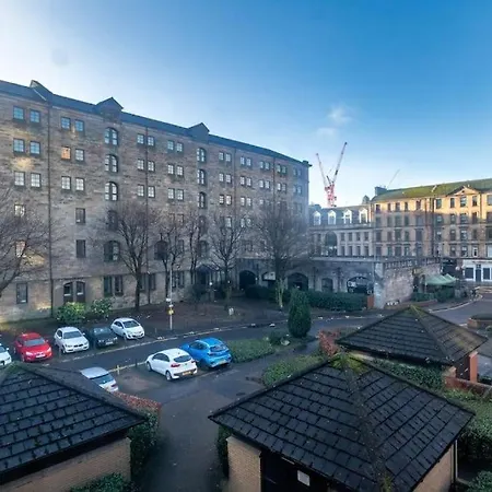 Modern Merchant 1 Bed With Free Parking Apartment Glasgow