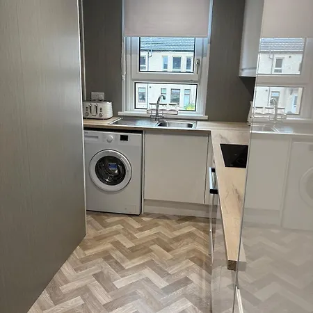 In Glasgow3br -ziplinks - Sleeps 6 G51 公寓 格拉斯哥