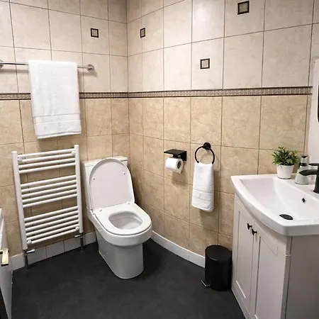 Contractors And Guests Grand 3 Bedroom Free Parking Fully Equipped