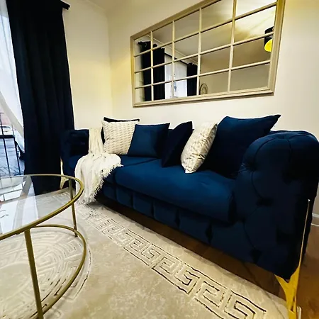 Modern 2 Bedroom Ground Floor Near Centre Glasgow