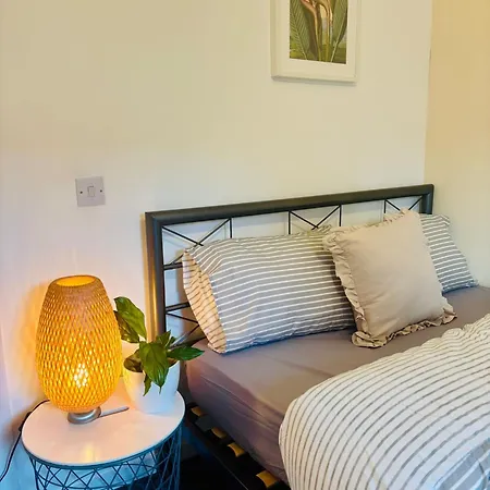 Modern Ground Floor 2 Bed Secure Parking & Perfect For City- Celticemirates Stadium * Glasgow