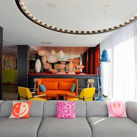 Citizenm 4* Glasgow