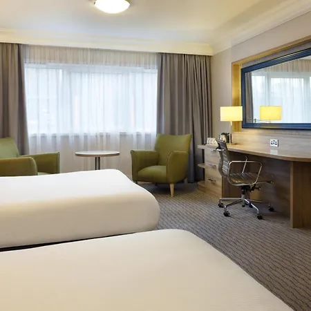 Doubletree By Hilton מלון 4*