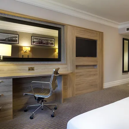 מלון Doubletree By Hilton גלאזגו
