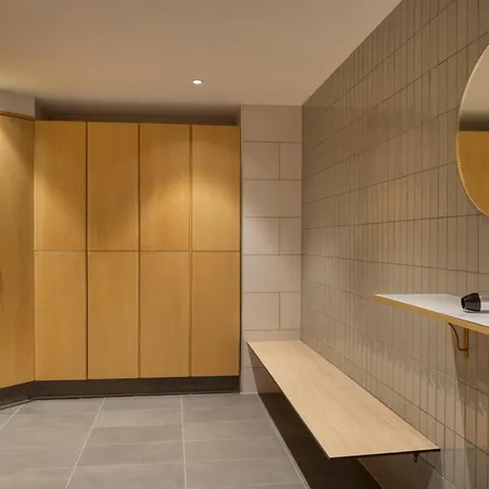 Hilton Отель 4*