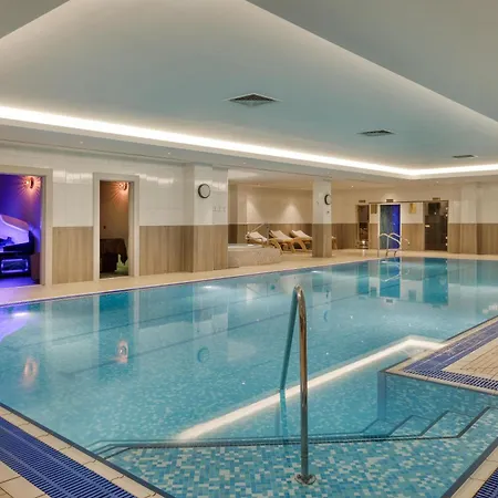 Hilton 4* Glasgow
