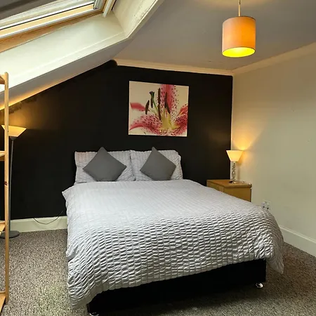 Retreat On Sauchiehall Street Homestay