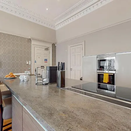 Cairn Introduces Blythswood - Experience Exceptional Luxury Living In Glasgow's Desirable Location Daire Glasgow