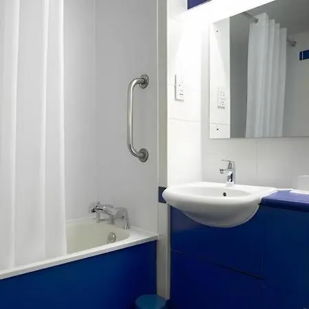 Travelodge Airport Hotel Glasgow