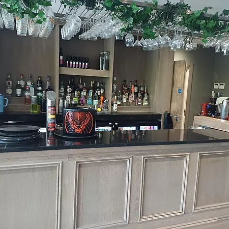 Hotel Kings Park Glasgow