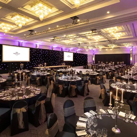 Crowne Plaza By Ihg Hotel