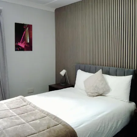 Kings Park Hotel Glasgow