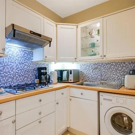 Charming 2-bed Flat - Hillhead, West End, Glasgow