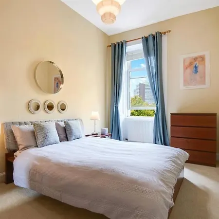Apartment Charming 2-bed Flat - Hillhead, West End, *
