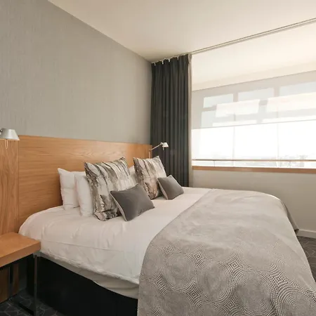 Hotel Apex Of 4*