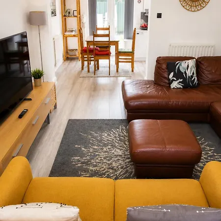 Urban Escape Free Parking 20min Walk To Center Vakantiehuis *