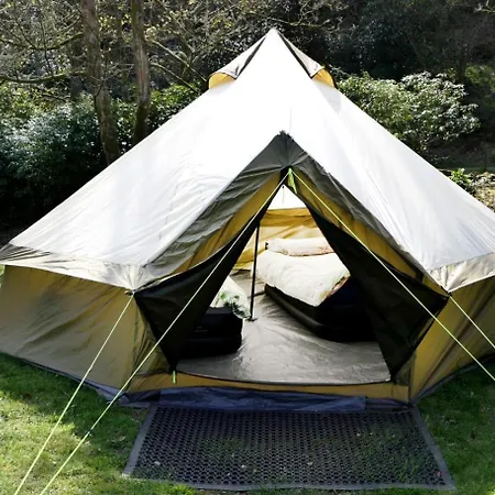 The West Highland Way And And Pitches 5*