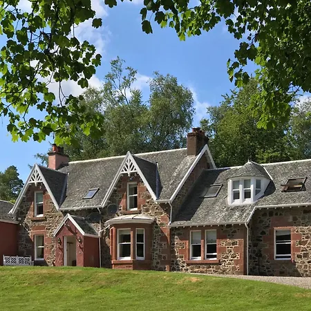 The West Highland Way And And Pitches Hotel 5*
