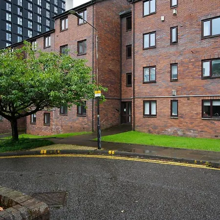 Brightcentral With Parking