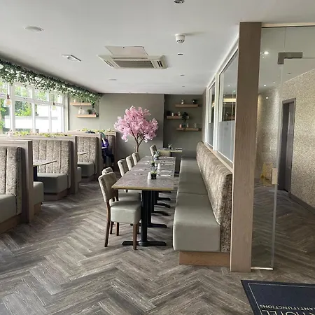 Kings Park Hotel Glasgow