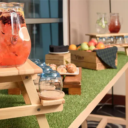 Novotel Centre Hotel 4*