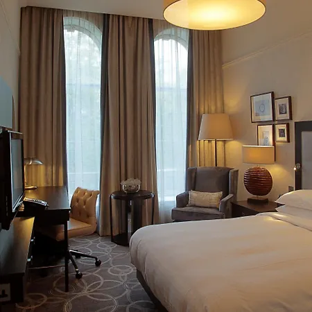 Grosvenor 4* Glasgow