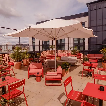 The Social Hub Extended Glasgow