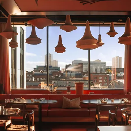 The Social Hub Extended Hotel apartamentowy 4*