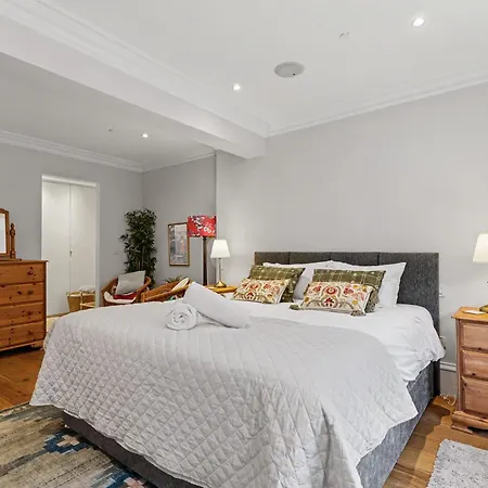 Elegant West End Flat In Lejlighed Glasgow