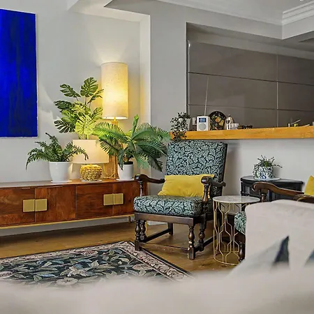 Апартаменты Elegant West End Flat In Глазго