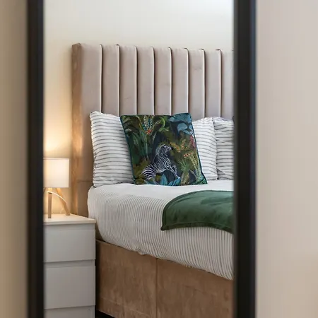 Appartement Group 3br Close To Hydro And Secc With Parking Glasgow