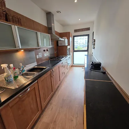 Glasgow City Apartment アパート