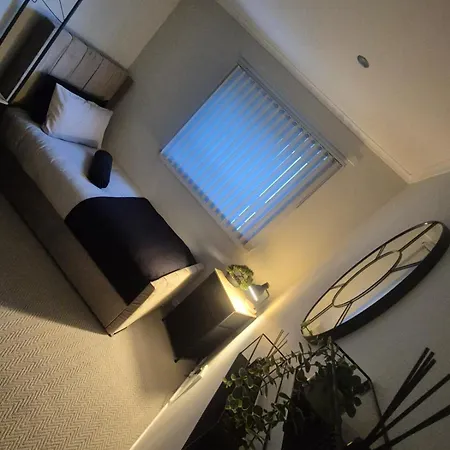 Spacious 3br Near Cathedral With Parking Apartamento Glasgow