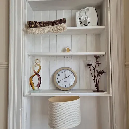 Warm & Welcoming 2-bed Flat With Free Parking Διαμέρισμα Γλασκώβη