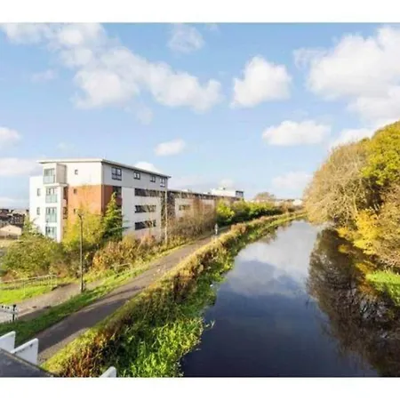 Bright And Modern West End With Free Parking Apartamento Glasgow