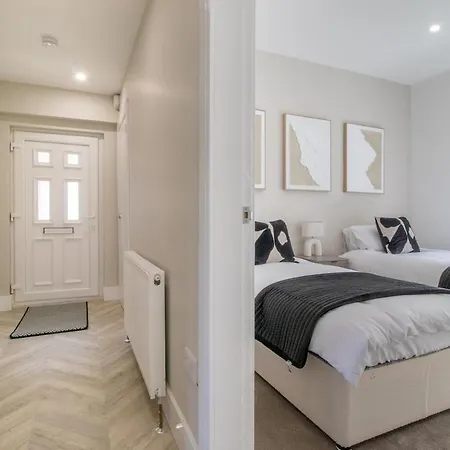 Luxury Montford