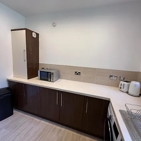 Διαμέρισμα Bright 3 Bedroom With Parking In Shawlands *