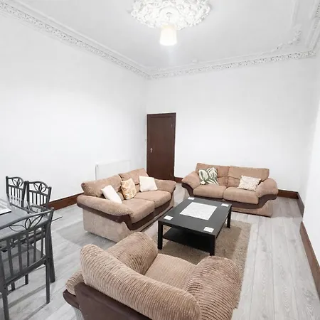 3br Traditional Centre Glasgow