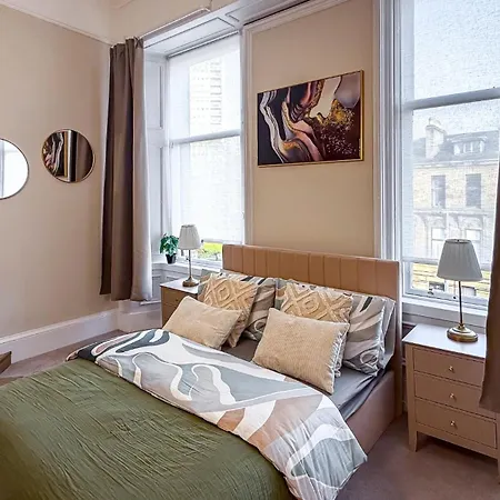 Romantic Brand New Flat, Centre Apartment *