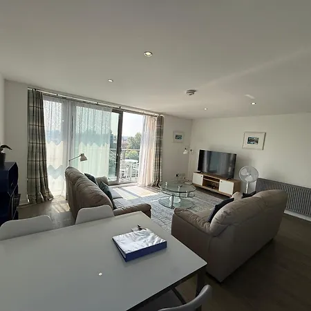Principal - Clyde Waterfront 公寓 *