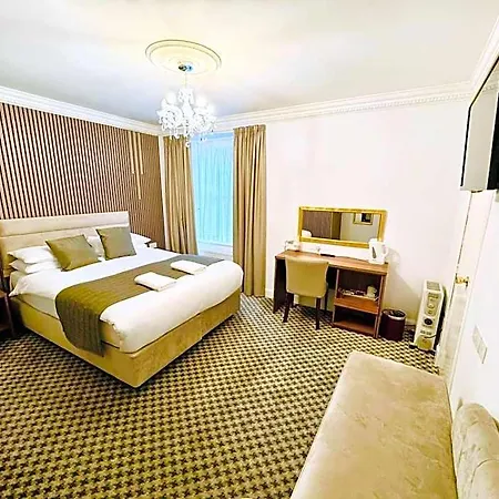 Sandyford Hotel